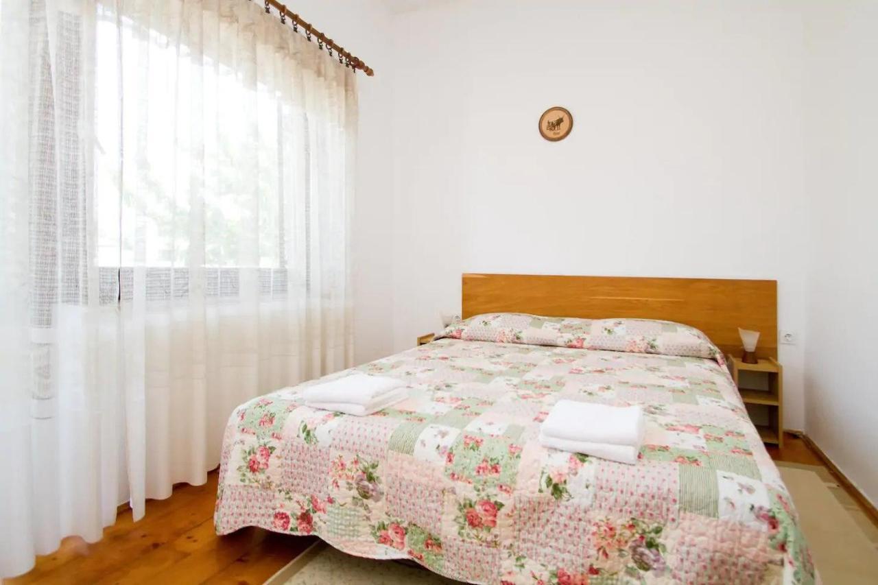 Laura'S Apartment Porec Exterior photo